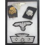 German style Waffen SS Insignia display (5)