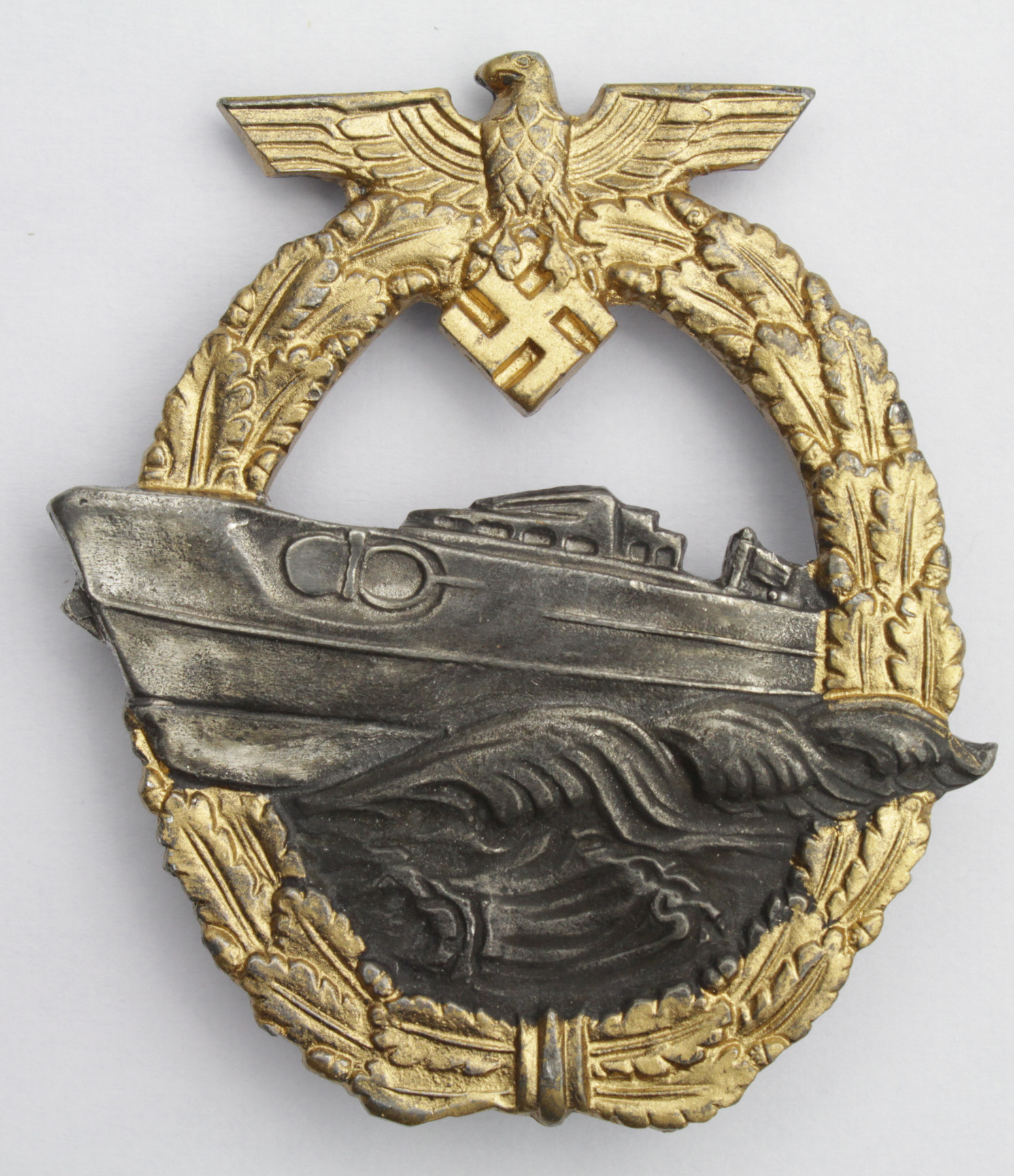 German Kriegsmarine E Boat badge 2nd type, 41 stamped maker mark on pin, with hook