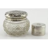 Small Asprey silver trinket box, has a gilt interior, hallmarked C.A.G.A. (Charles & George