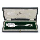 Mother Hubbard silver Christening spoon hallmarked London, 1926. Comes in a plush box. Weight of