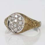 9ct Gold hallmarked Gents Pave set C/Z Ring size U weight 5.0g