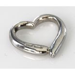 9ct White Gold Floating Heart weight 2.6g