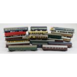 Railway interest. Twenty OO gauge coaches, including Hornby, Mainline & Tri-ang (sold as seen)