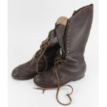 US WW2 pair of high lace up Army boots.