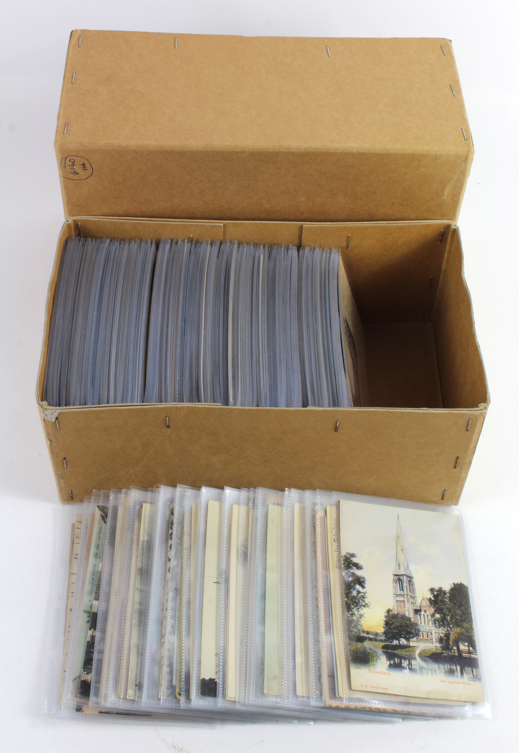 Foreign, shoebox containing varied selection   (approx 394 cards)