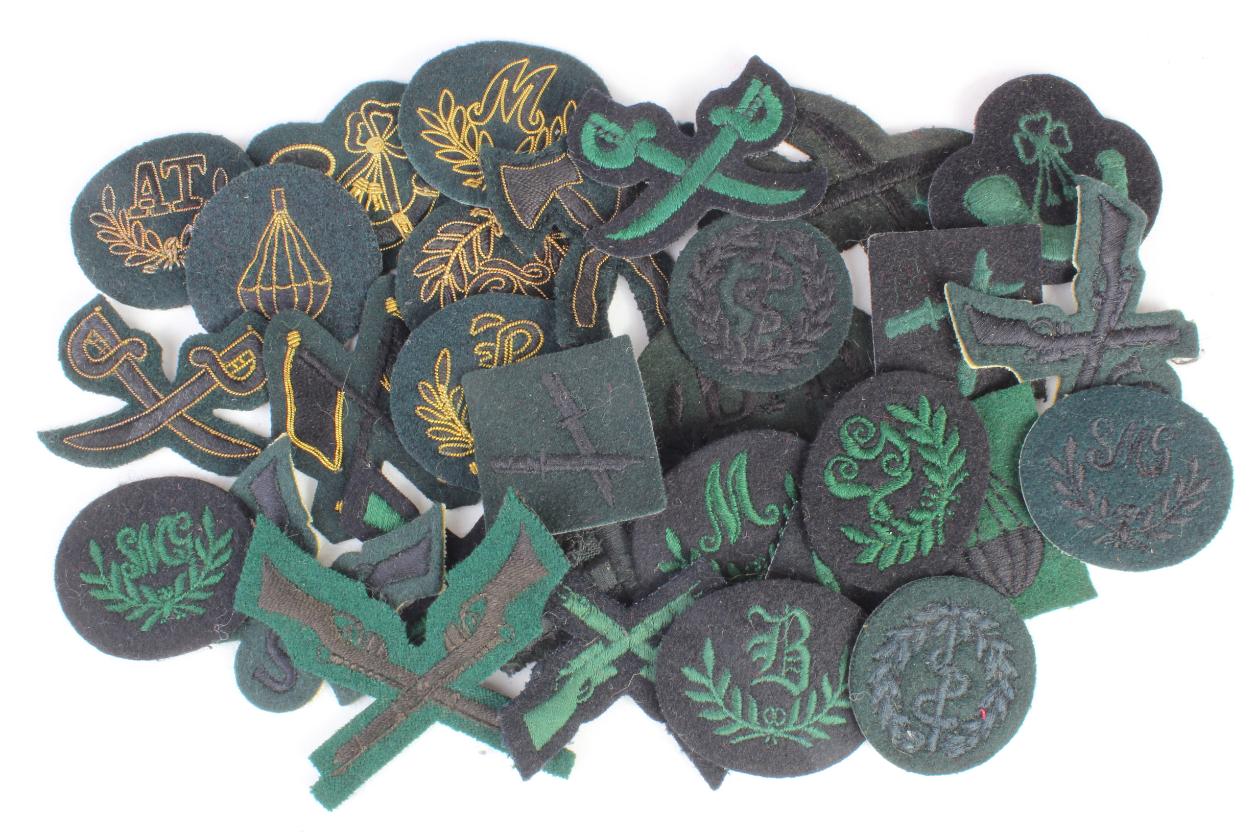 Cloth Badges: The Rifles embroidered felt Trade arm badges (including Bullion versions) all in