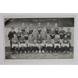 Football Croydon Common. 1st Div Southern League Season 1909-10, Team postcard by Ley. Croydon