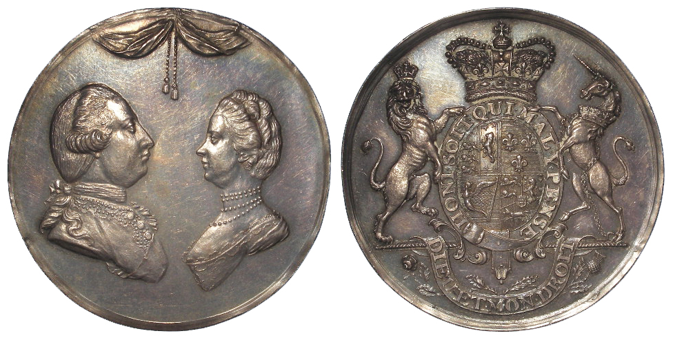 British Commemorative Medal, silver d.37mm: George III and Queen Charlotte, busts facing, drapes