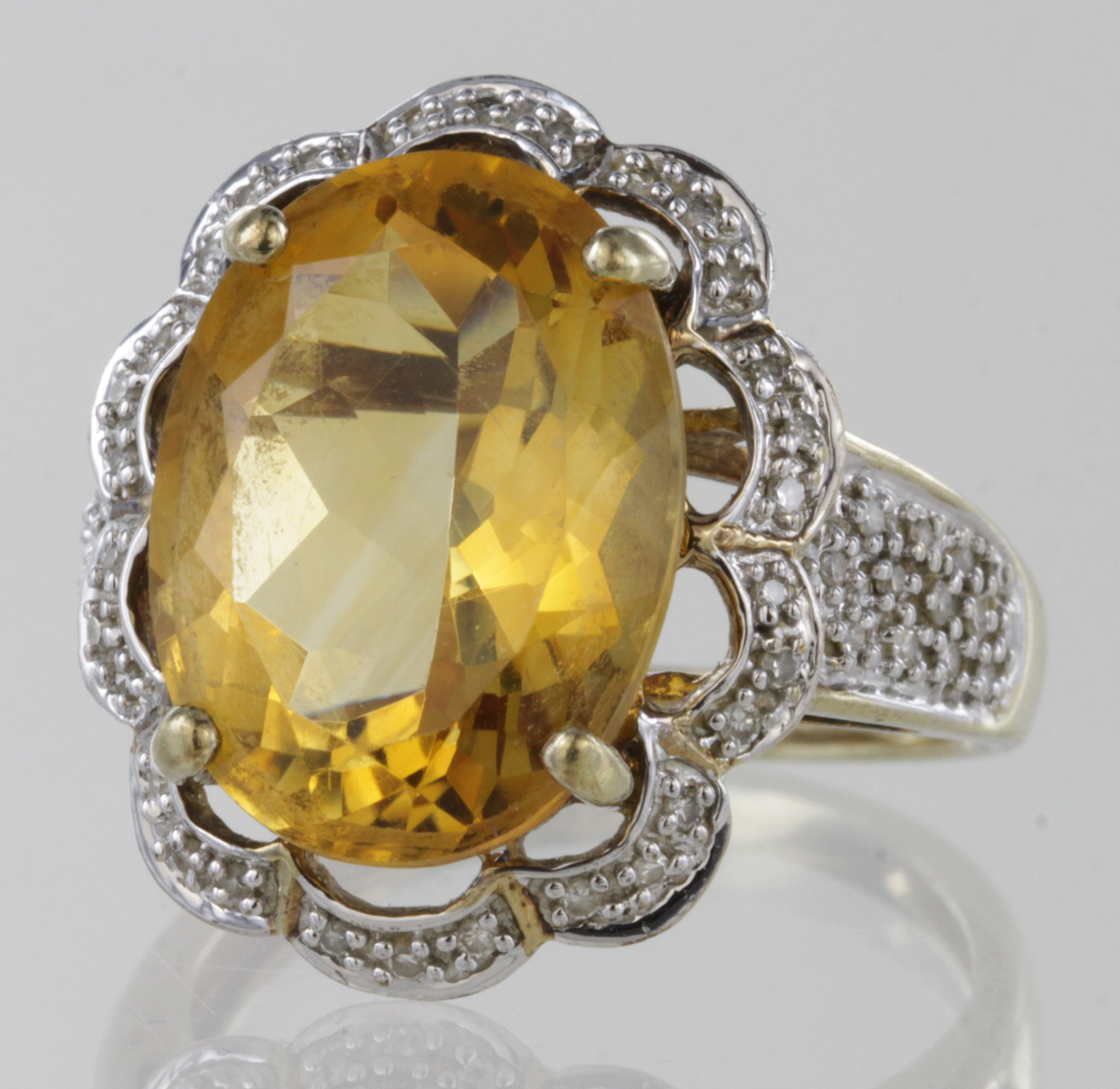 9ct hallmarked Gold Citrine and CZ Ring by QVC size P weight 6.3g