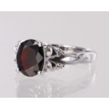 9ct white gold, Spessartite Garnet & White Topaz ring, size O, weight 3.7g