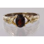 9ct gold Mozambique Garnet Ring, size N, weight 2.6g