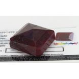 Gemstone, Natural Red Ruby approx 26x16x26mm (approx 127.2cts). With a certificate of authenticity