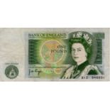 Page 1 Pound issued 1978, scarce LAST RUN EXPERIMENTAL note serial 81Z 948931 (B339a, Pick377a) good