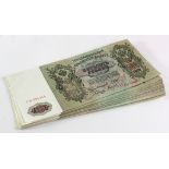 Russia 500 Rubles dated 1912 (31), including 2 consecutively numbered runs of 13 and 4 notes, signed