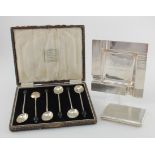 Mixed lot of silver items comprising boxed set of 6 silver bean top coffee spoons hallmarked