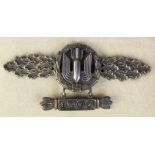 German Luftwaffe Bombers clasp by Osang in gilt with 1300 missions pendant in fitted case