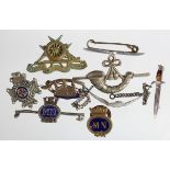 Sweetheart badges (5) includes Cambridge Regt. + Belgique Bayonet brooch, a silver blank Identity