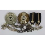Cap badges and titles inc 34 Punjab Pioneers, 40 Pathans, etc (11 items)