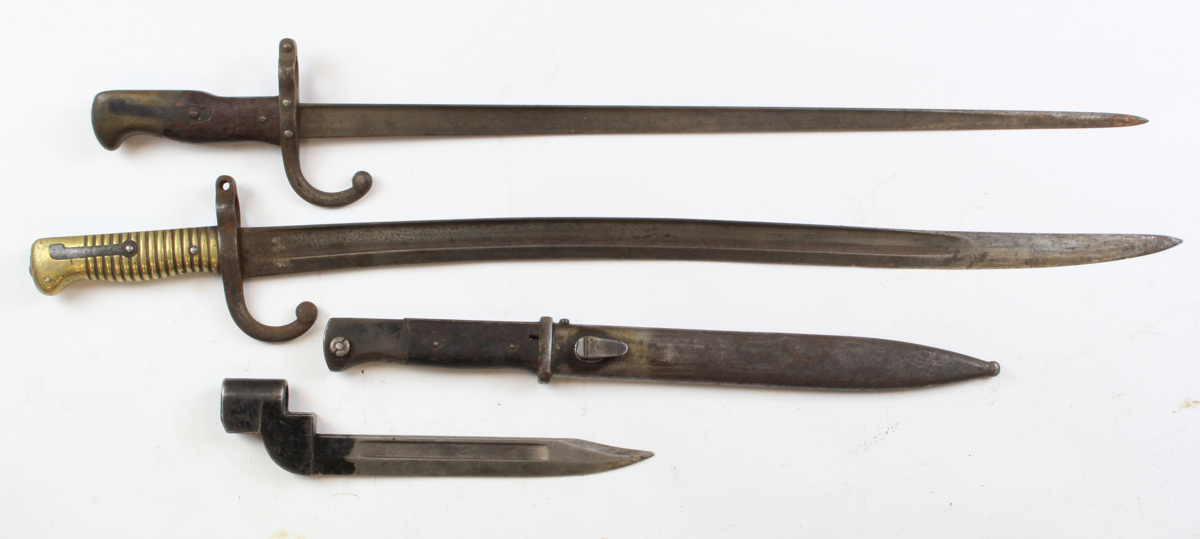 Bayonets - WW2 3rd Reich Model 1884/98 Knife Bayonet in Steel Scabbard Q.G.C. French Model 1874 Gras