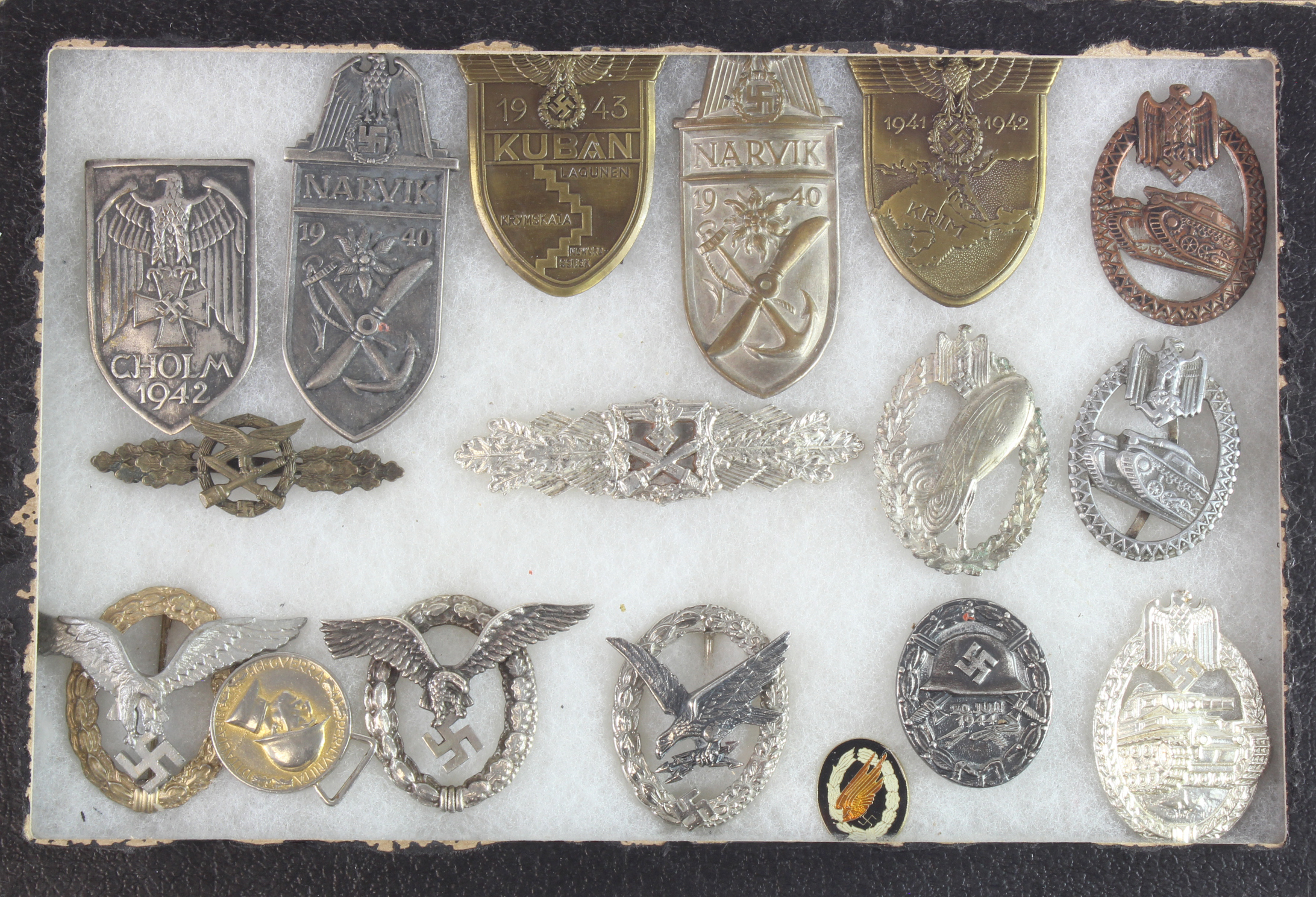 German Nazi Arm Shields, plus Army and Luftwaffe Badges in display case (17)