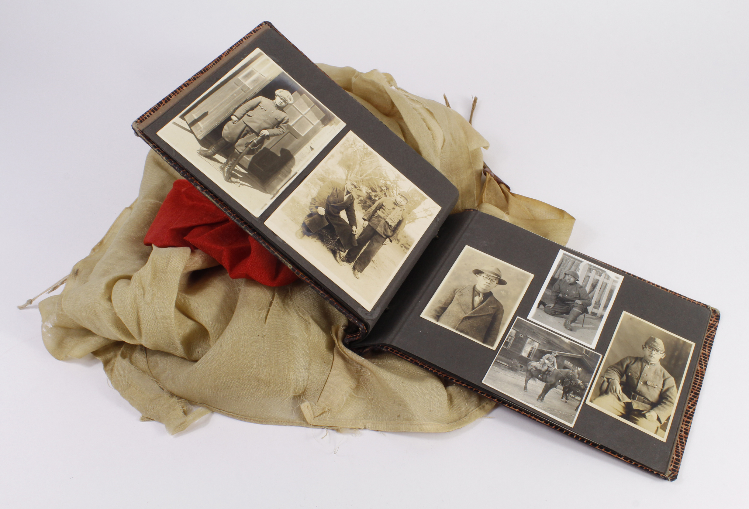 Japanese WW2 photo album with Japanese soldiers flag.