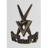 Badge a V Force Far East Special Forces slouch hat cap badge