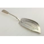 Banff. Scottish Provincial silver Fiddle pattern Fish Slice c. 1830 by William Simpson I of