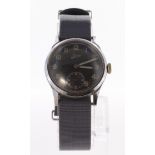 Gents Zelza wristwatch (WWII ?). The black dial with arabic numerals with subsidiary second dial