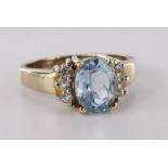 9ct hallmarked Gold Gems TV Sky Blue and White Topaz Ring, gem weight 2.377ct size N weight 3.9g