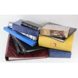 Accessories. Carton of modern postcard albums, various sizes upto 6-to-a-page, all with leaves (12