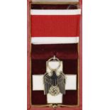 German Red Cross Order in fitted box