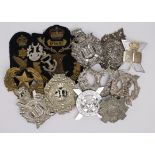 Cap Badges - small collection of Scottish badges, some missing lugs, plus 2x cloth badges. (14)