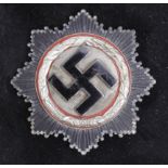 German Deutches Kreuz in fitted case, No.1 Deschler & Sohn mark on pin, silver Merit Cross type