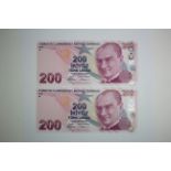Turkey 200 Lirasi (2) dated 2009, a consecutively numbered pair serial A140 617083 & A140 617084 (