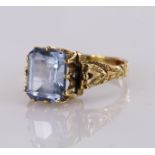 Yellow Metal (tests 9ct) Aquamarine Ring size O weight 4.8g