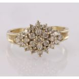 9ct yellow gold diamond cluster ring, total diamond weight approx. 0.33ct, finger size P, weight 3.