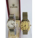 Gents 9ct cased (Hallmarked Birmingham 1953) Tudor (Rolex) wristwatch. The cream dial with gilt