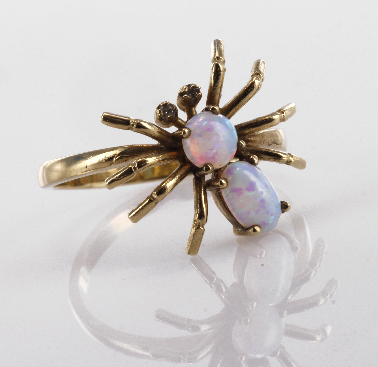 9ct yellow gold spider ring set with two opal cabochon stones and diamond eyes, finger size O, - Image 2 of 2