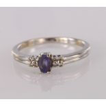 18ct White Gold Ring set with Tanzanite and Diamonds size N weight 2.9g