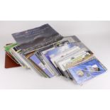 GB - box of approx 150 Presentation Packs, about two thirds small format. includes Penny Black