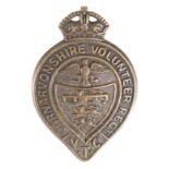 Badge: Caernarvonshire Volunteer Regiment V.T.C. (KK1602) WW1 Volunteer Force 1914-1919 cap badge in