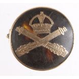 Machine Gun Corps 9ct Gold sweetheart pin badge (pin missing) hallmarked 1916