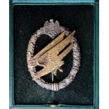 German Whermacht Army Parachutists badge in fitted case