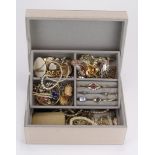 Jewellery box containing a quantity of mixed yellow metal, 9ct, pearls etc.