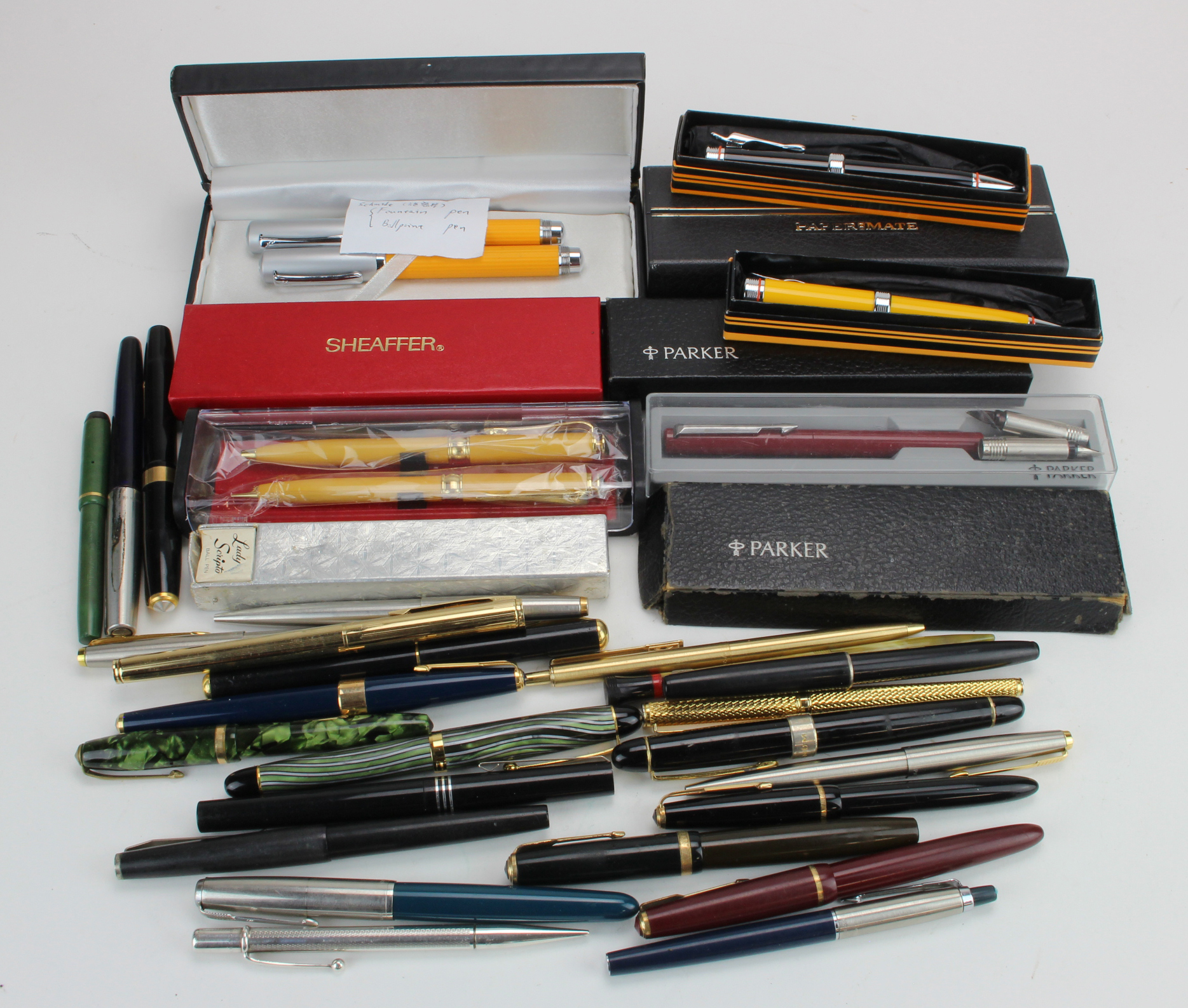 Pens & Pencils. A collection of over thirty fountain pens, ballpoint pens, pencils etc., makers