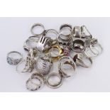 Good assortment of mixed silver rings (approx 160g)