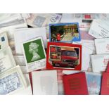 Postcards, a large accumulation of postal museum, postbus & other post office issue cards, mostly in