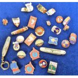Badges, Butlin's Badges, 16 badges dating from 1947 onwards, resorts include Filey, Pwllheli,