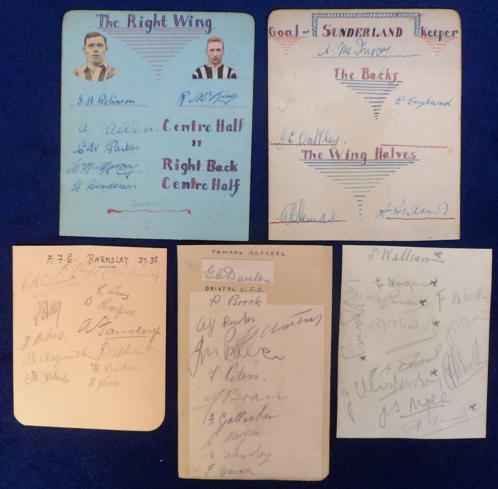 Football autographs, selection of signatures on album pages, Sunderland 1928/29 2 pages with 11