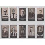 Cigarette cards, Smith's, a collection of 43 cards from various series, Footballers (titled, dark